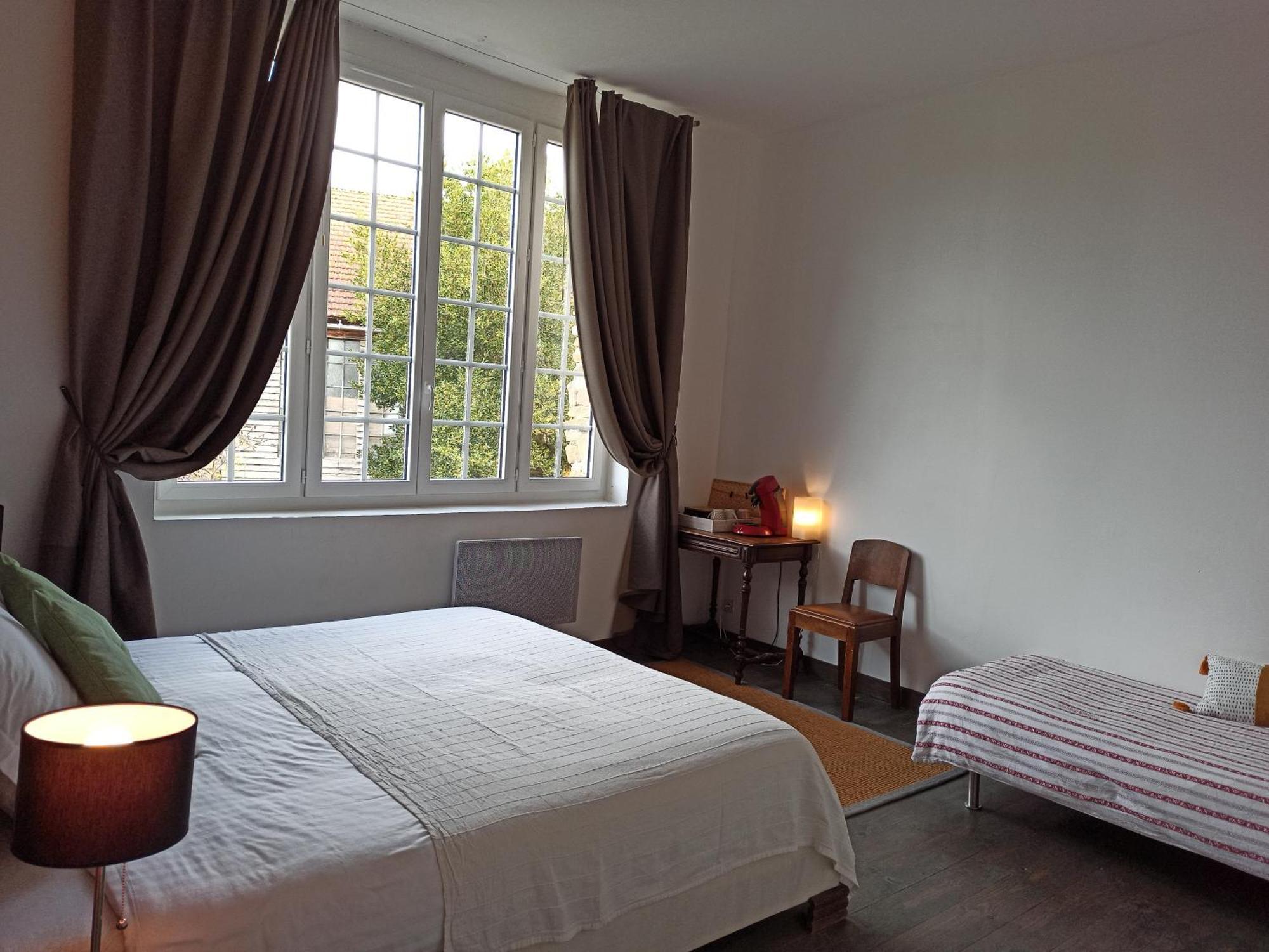 Le Dinanga Bed and Breakfast Léran Eksteriør billede